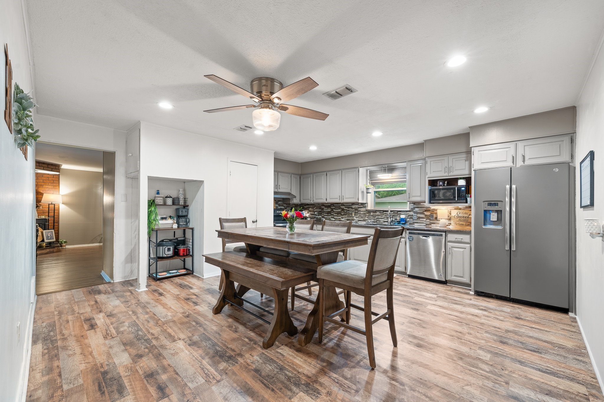 1212 Lynnwood Drive Cleburne TX 76033