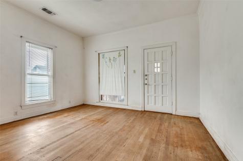 1001 Sunset Avenue Dallas TX 75208