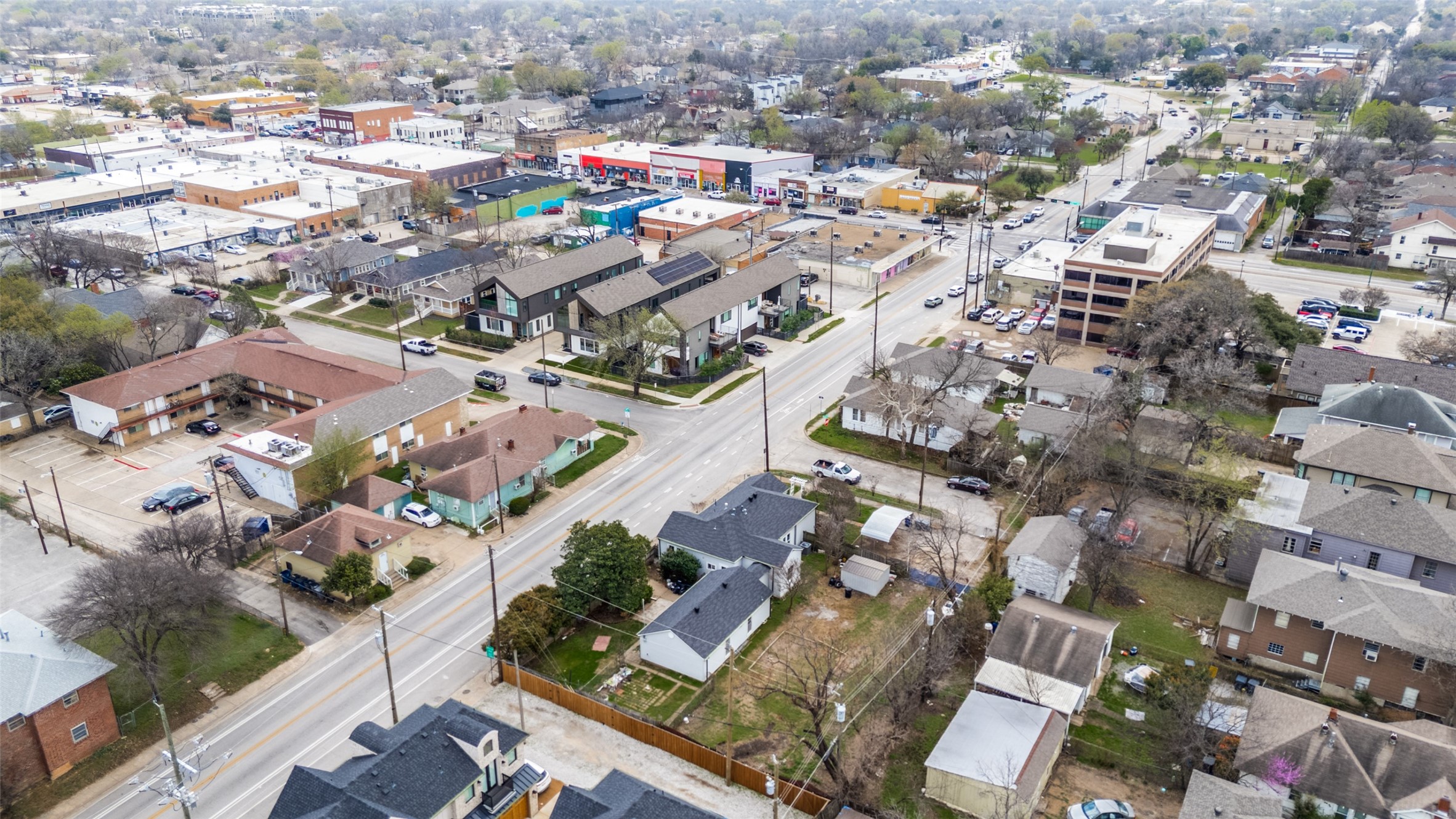1001 Sunset Avenue Dallas TX 75208
