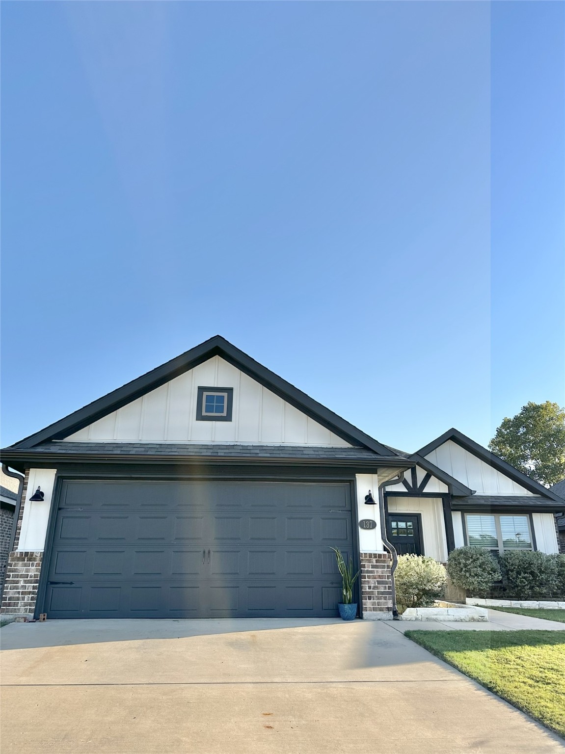 137 Maverick Lane Pilot Point TX 76258