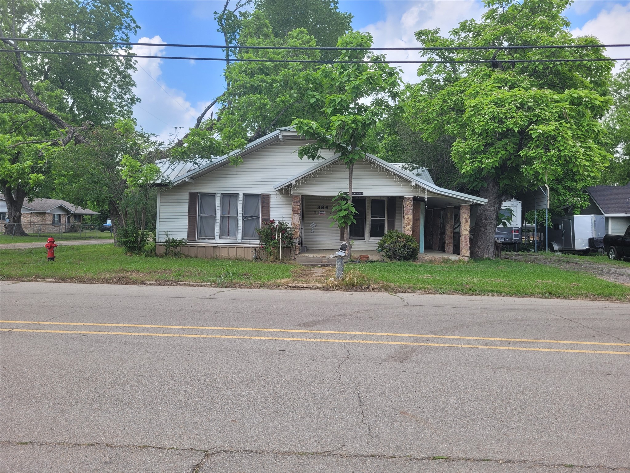 384 Monroe Deport TX 75435