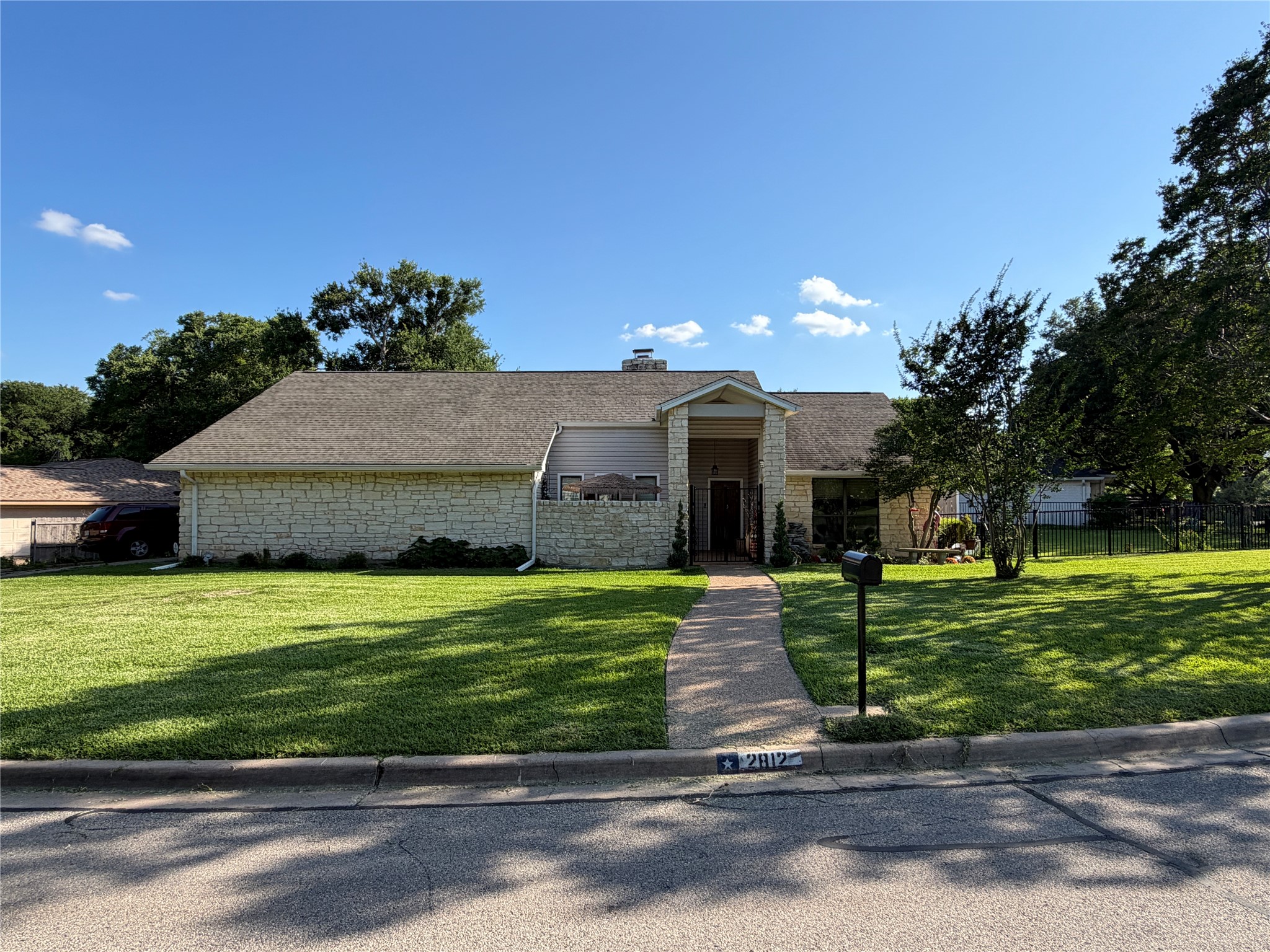 2812 Chimney Hill Drive Waco TX 76708