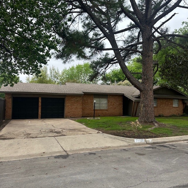 1901 Spring Valley Drive Denton TX 76208