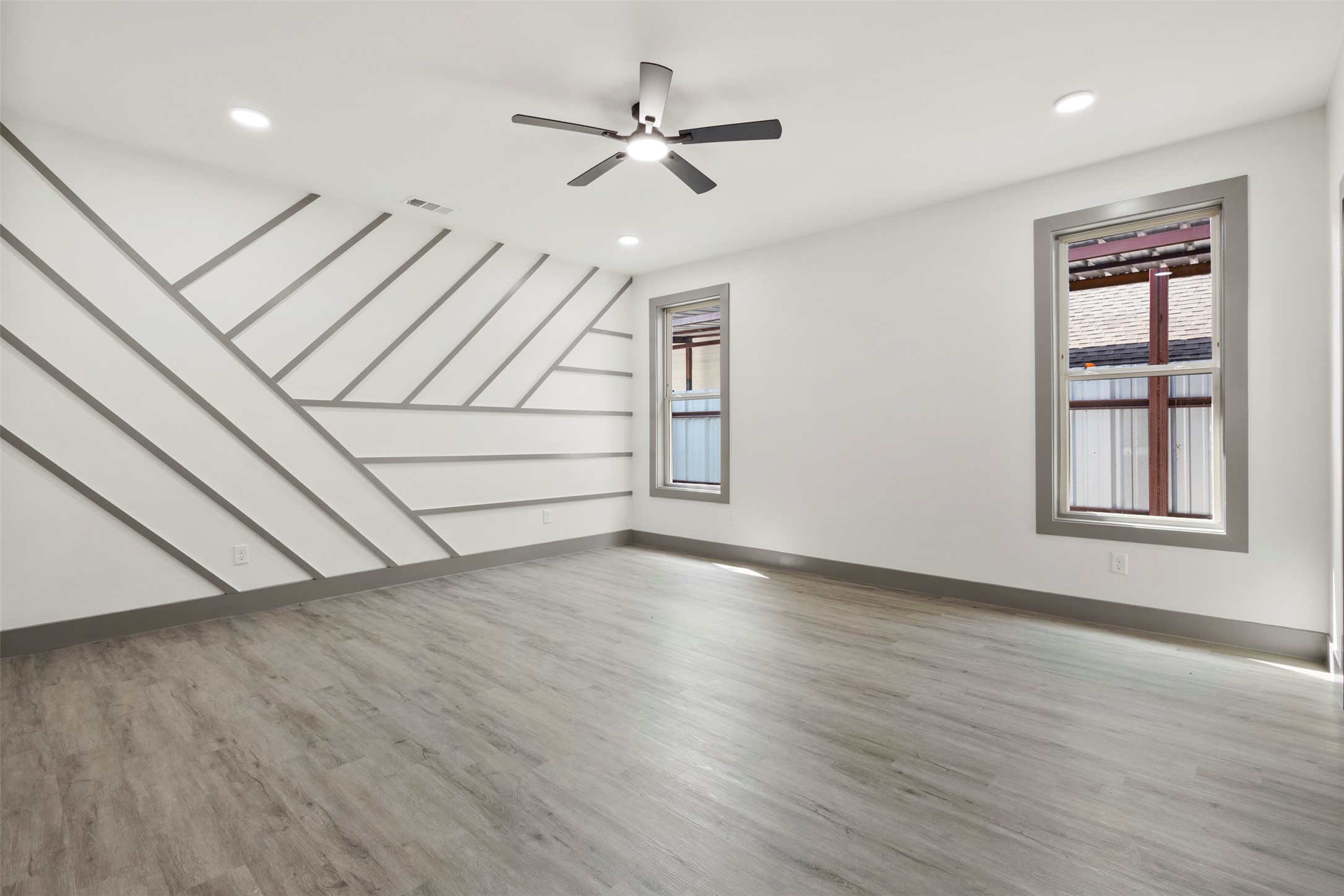 715 Ezekial Avenue Dallas TX 75217