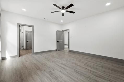 715 Ezekial Avenue Dallas TX 75217