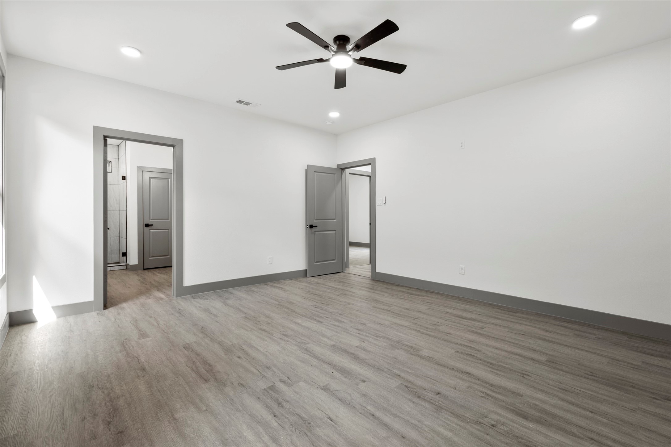 715 Ezekial Avenue Dallas TX 75217
