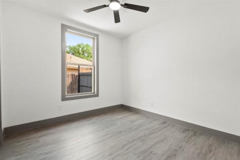 715 Ezekial Avenue Dallas TX 75217