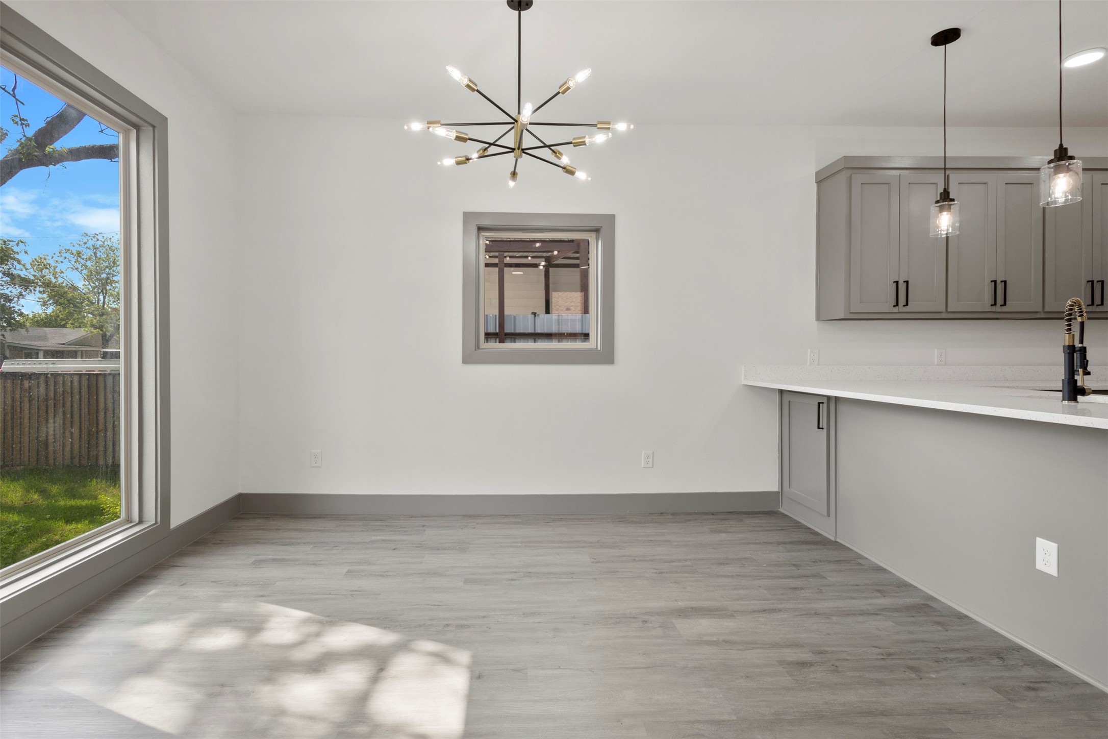 715 Ezekial Avenue Dallas TX 75217