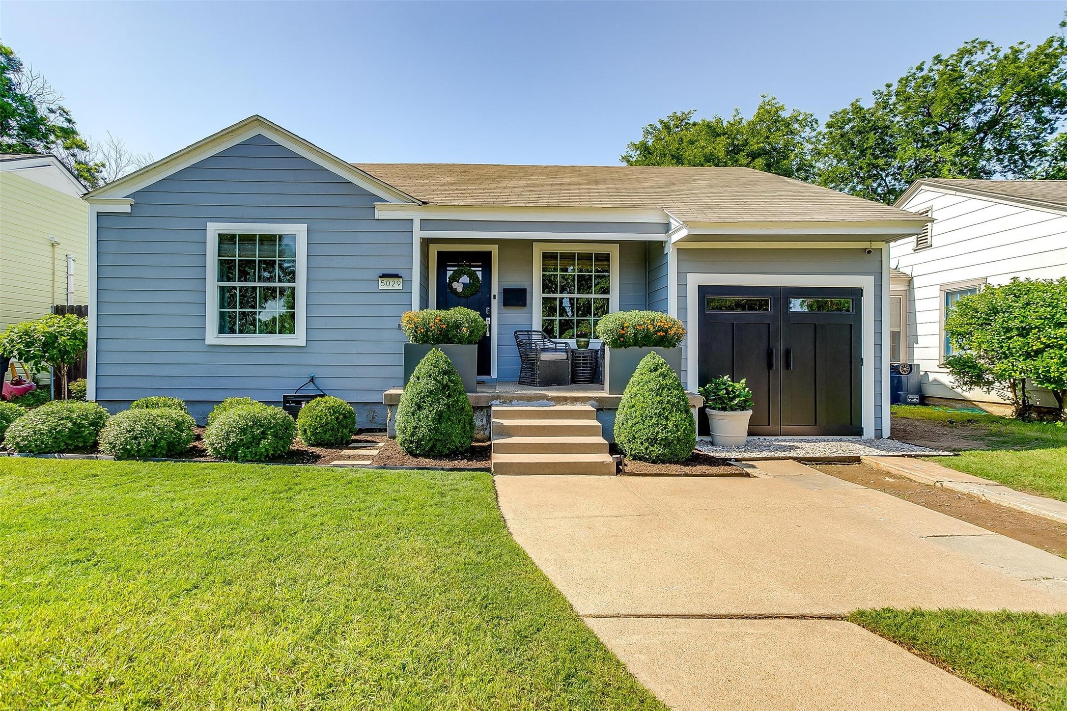 5029 Locke Avenue Fort Worth TX 76107