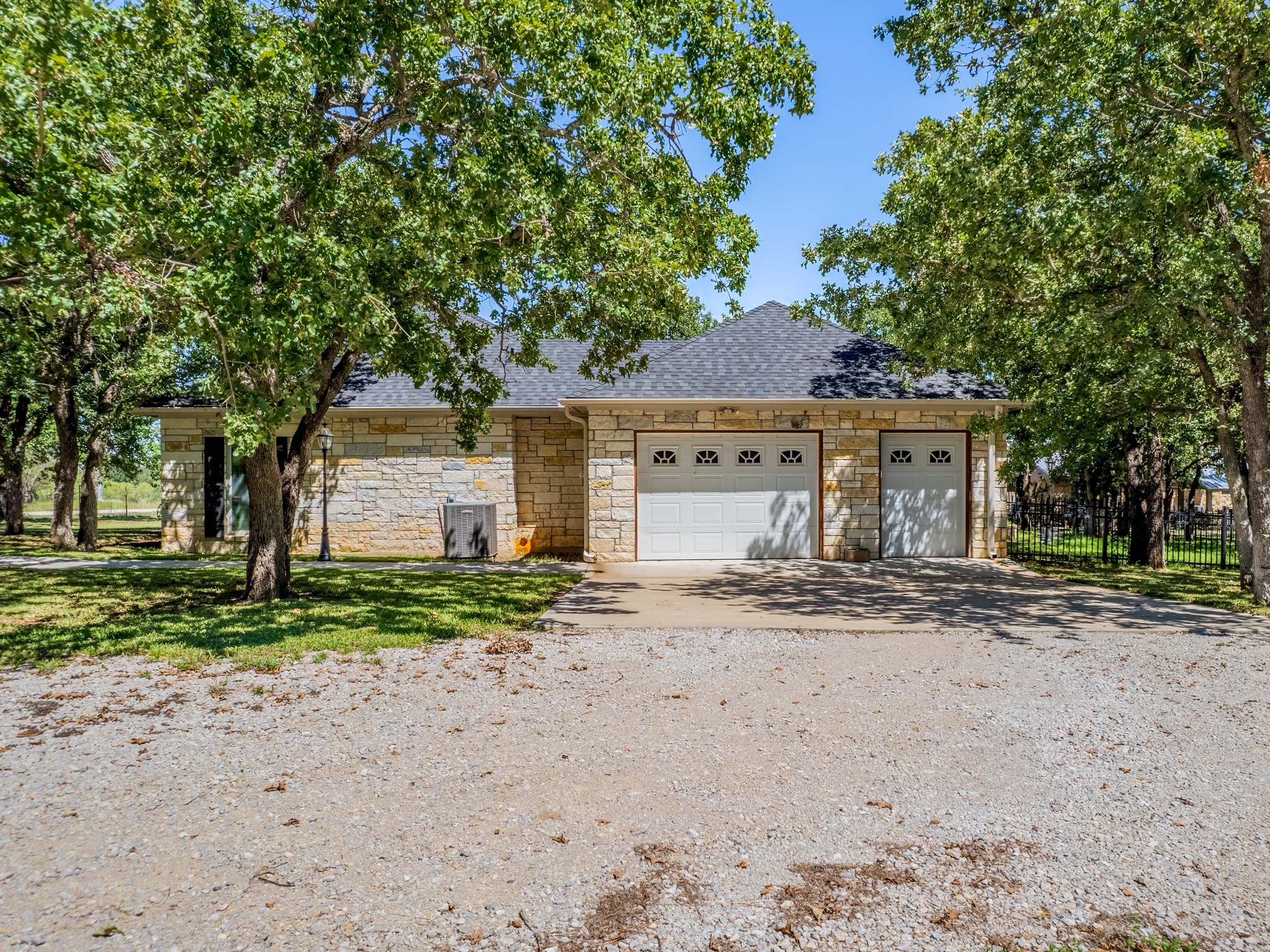 300 Hill Crest Drive Brownwood TX 76801