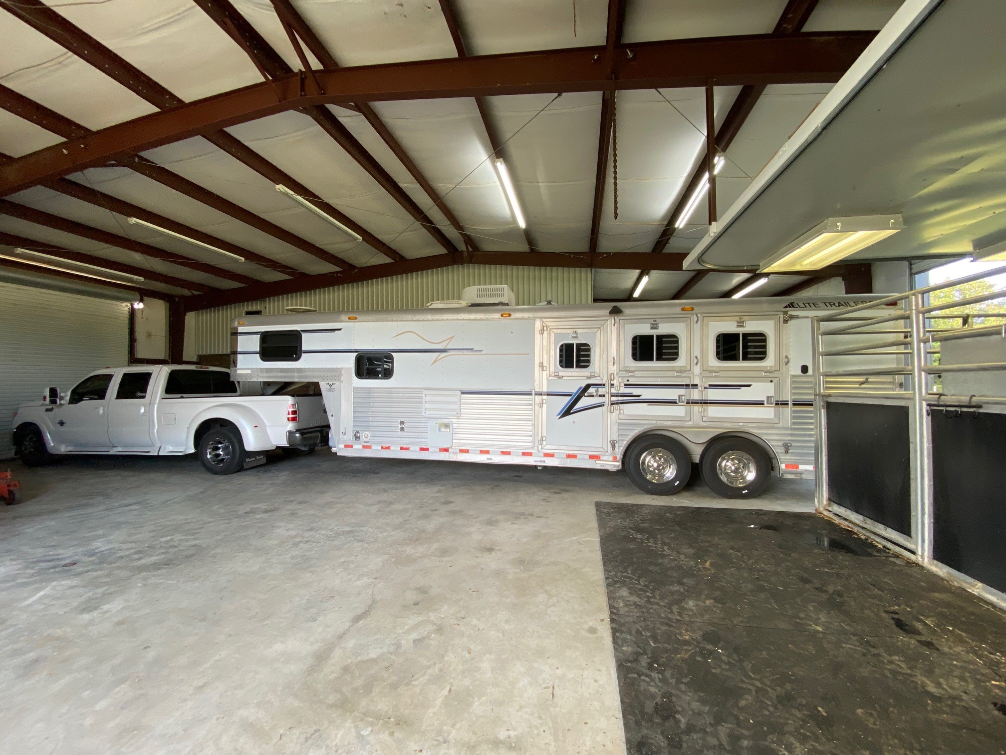 8690 E Fm 922 Highway Valley View TX 76272