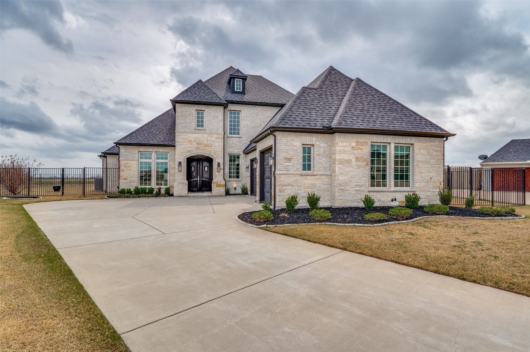 1224 Karsten Ridge Pass Gunter TX 75058