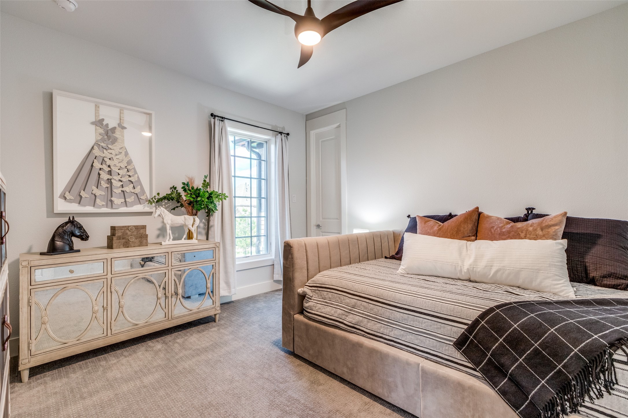 1224 Karsten Ridge Pass Gunter TX 75058