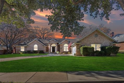 1909 Skelton Street Flower Mound TX 75022