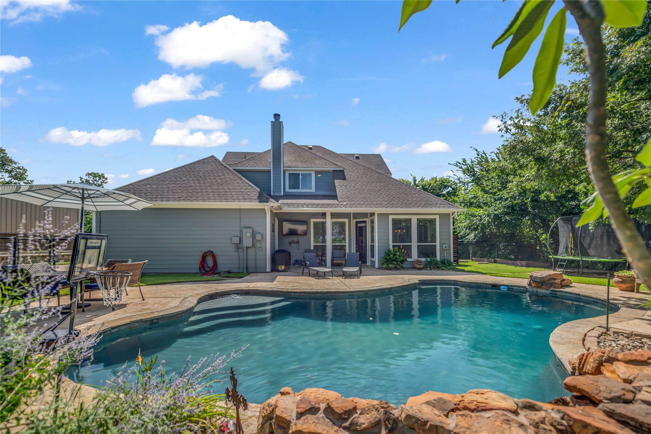177 Horizon Circle Azle TX 76020