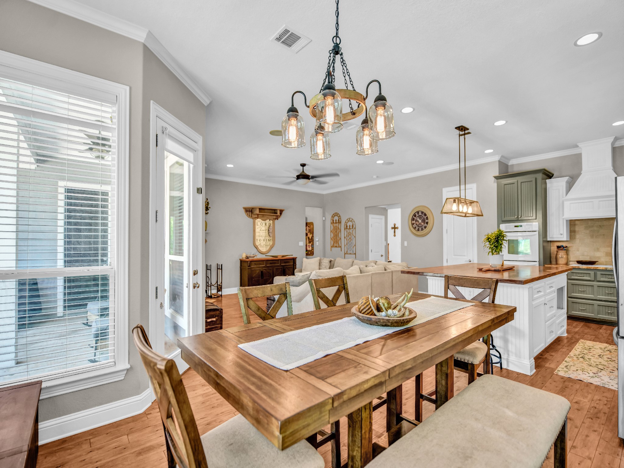 177 Horizon Circle Azle TX 76020