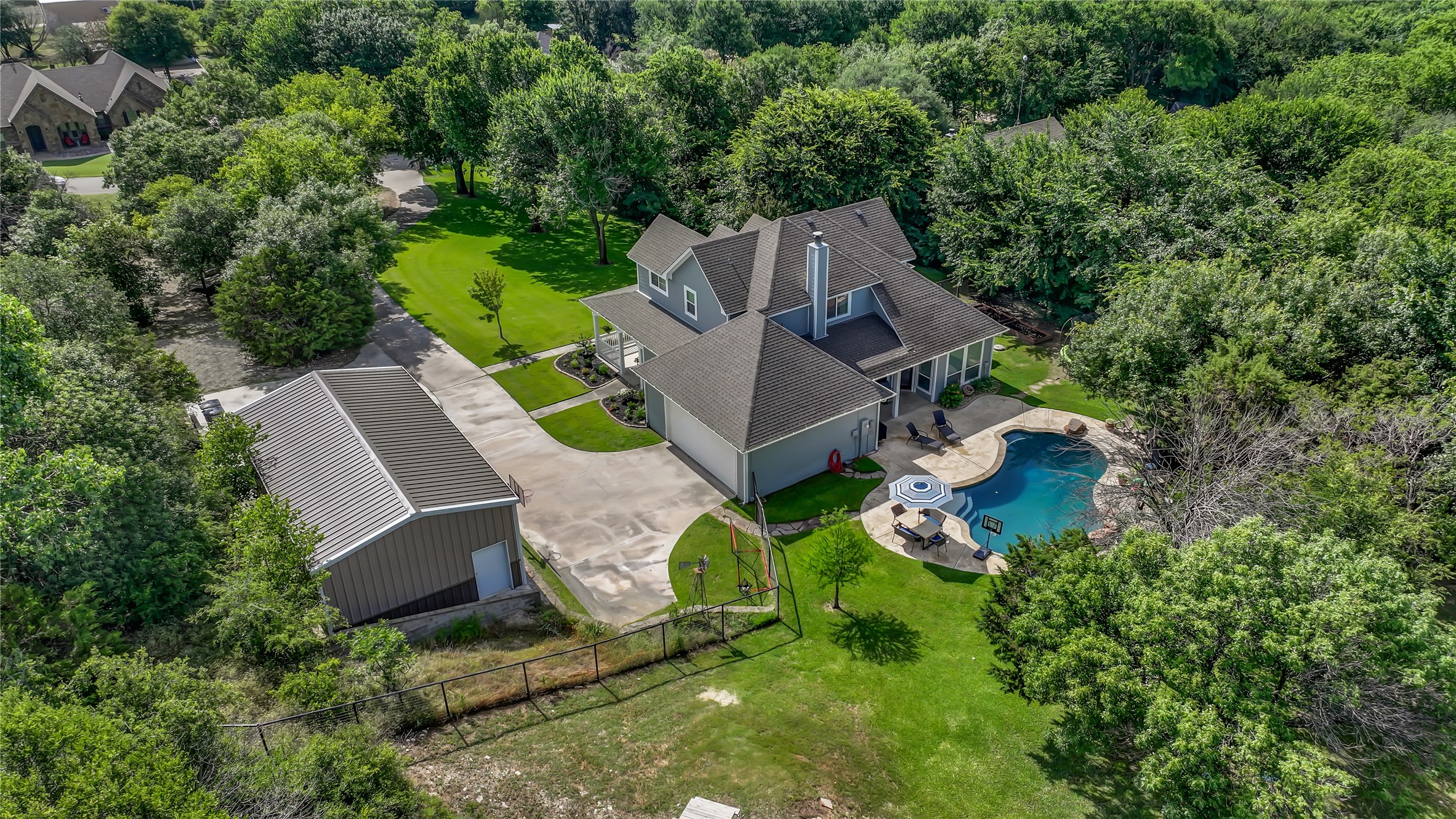 177 Horizon Circle Azle TX 76020
