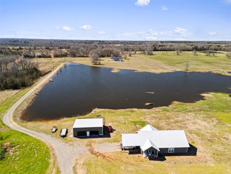385 County Road 3104 Pittsburg TX 75686