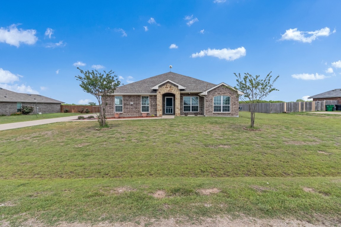 330 Windmill Court Waxahachie TX 75167