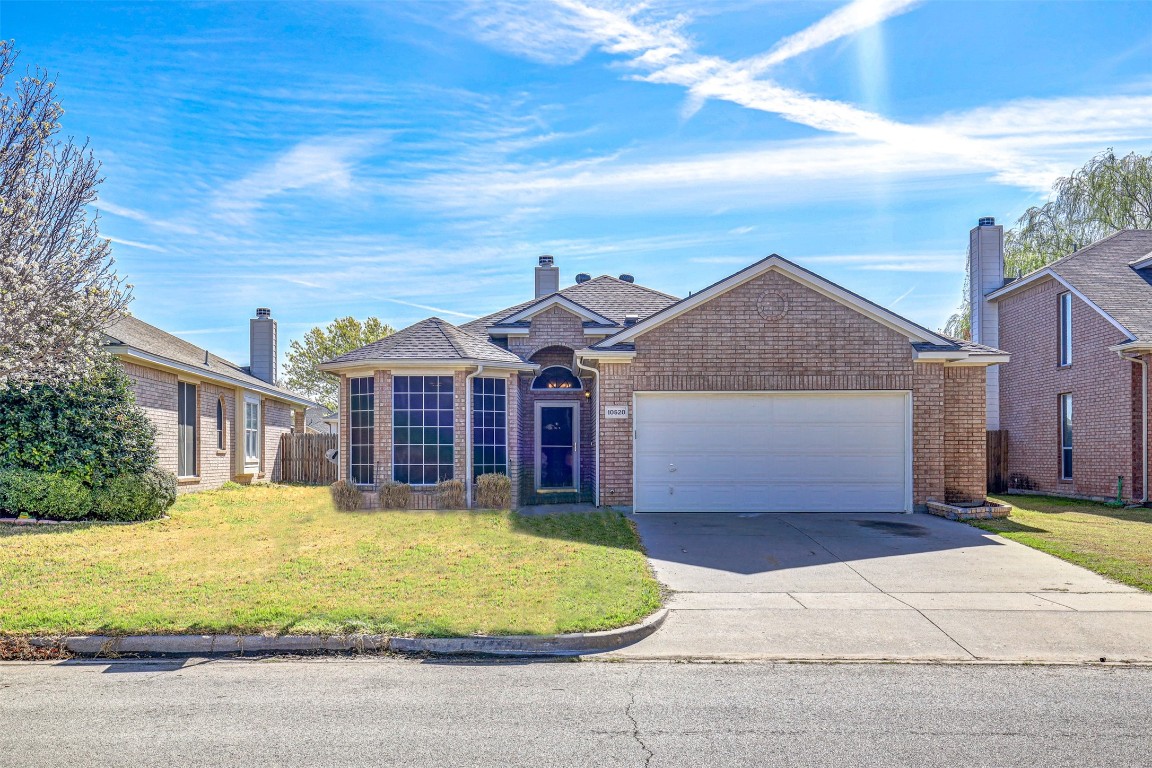 10520 Cloisters Drive Fort Worth TX 76131