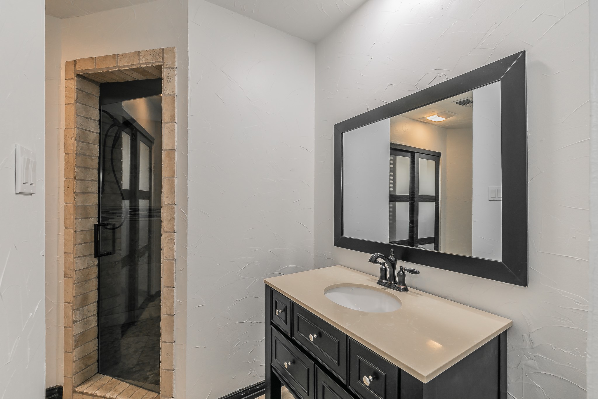 7417 Timberhill Drive North Richland Hills TX 76182