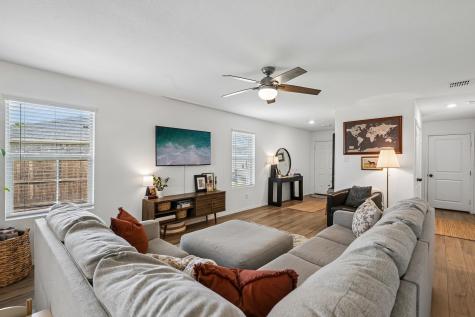 400 Ventura Boulevard Little Elm TX 75068