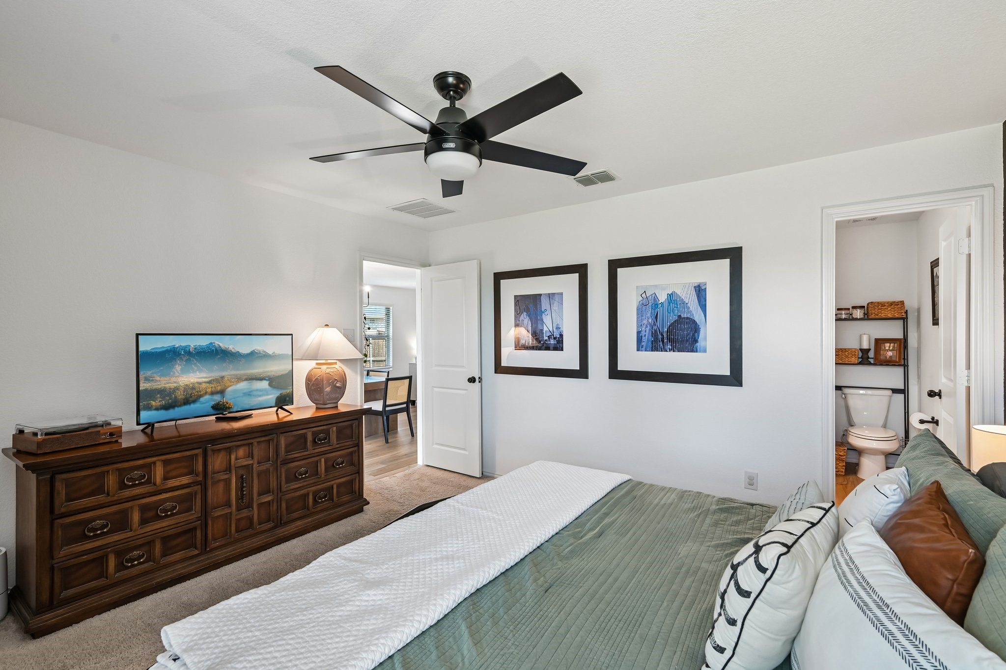 400 Ventura Boulevard Little Elm TX 75068