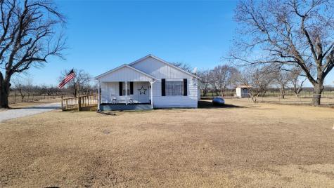 2104 S Highway 171 Cleburne TX 76031