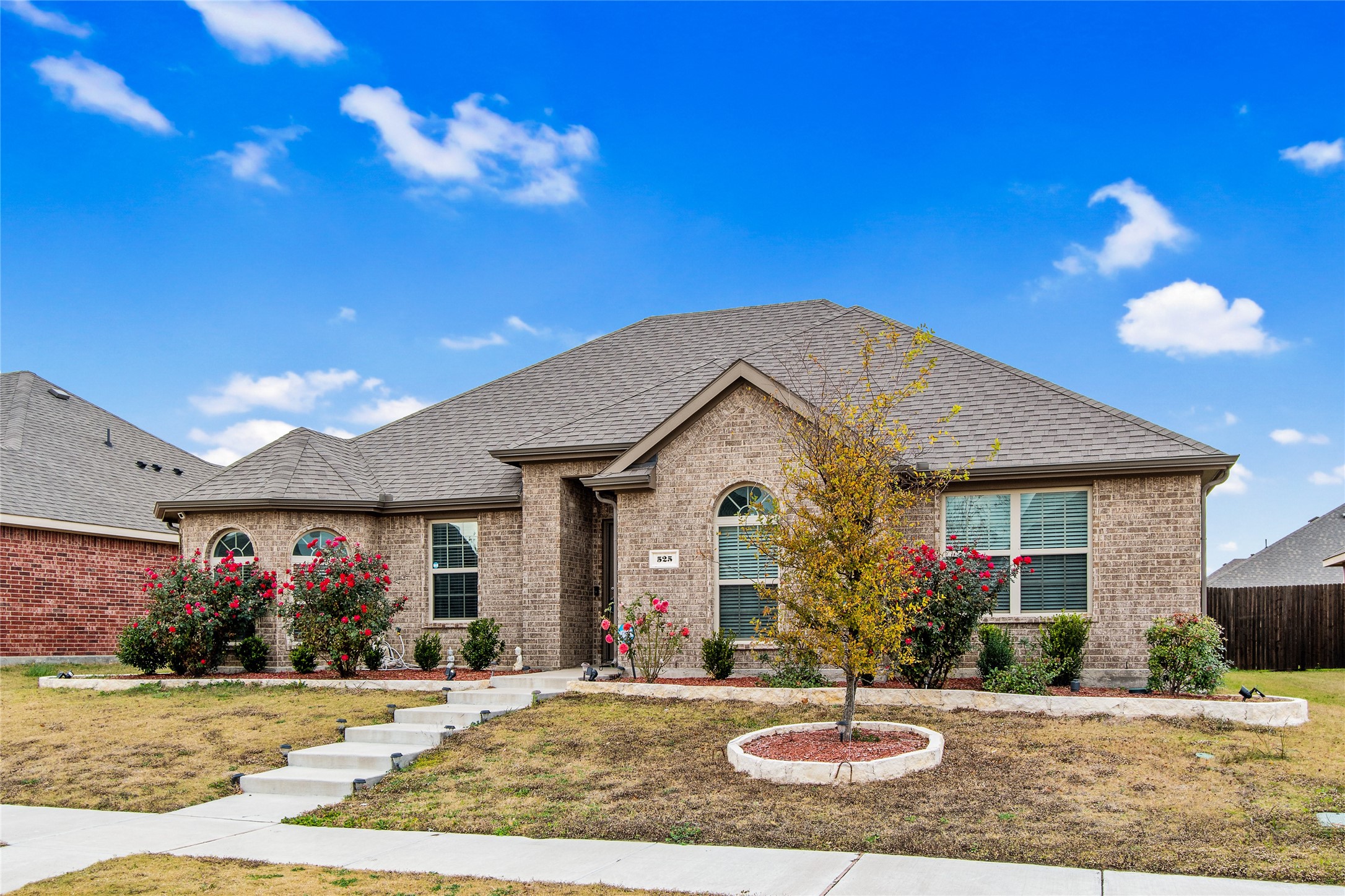 525 Clearlake Drive Waxahachie TX 75165