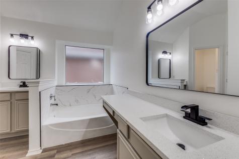 1409 Jessica Lane Mesquite TX 75149