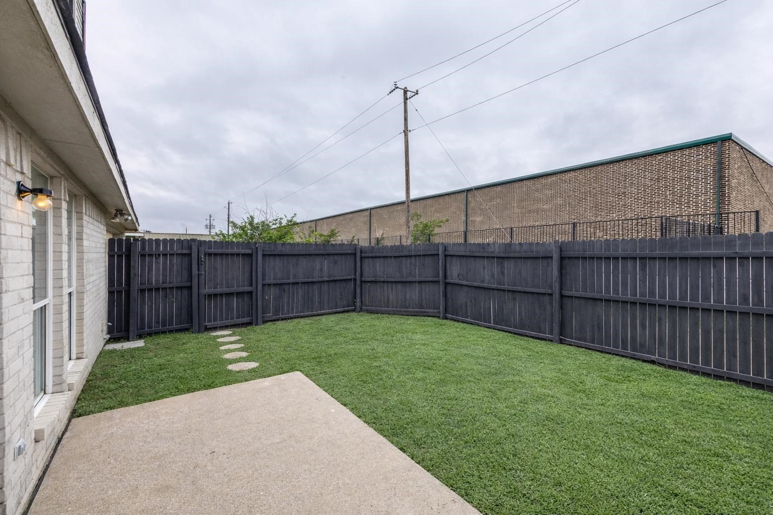 1409 Jessica Lane Mesquite TX 75149