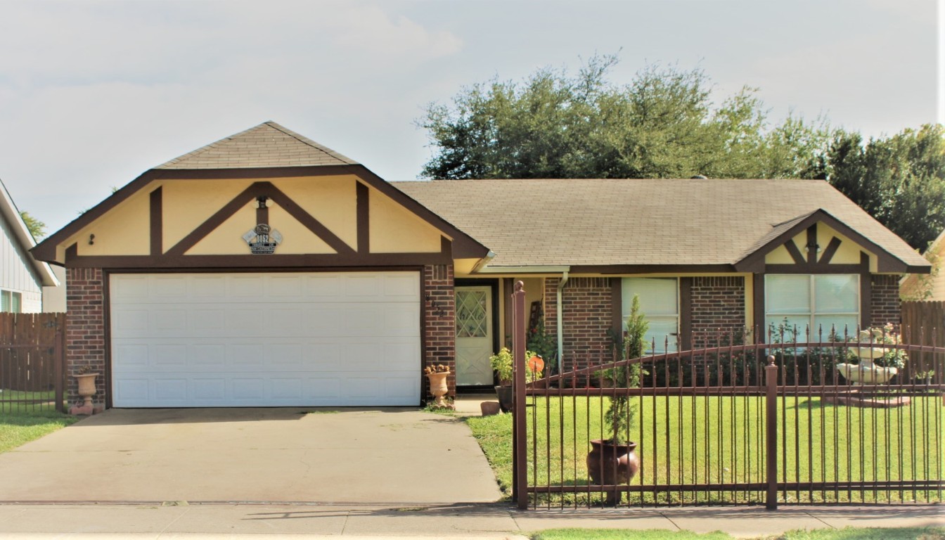 8052 Trimble Drive Fort Worth TX 76134