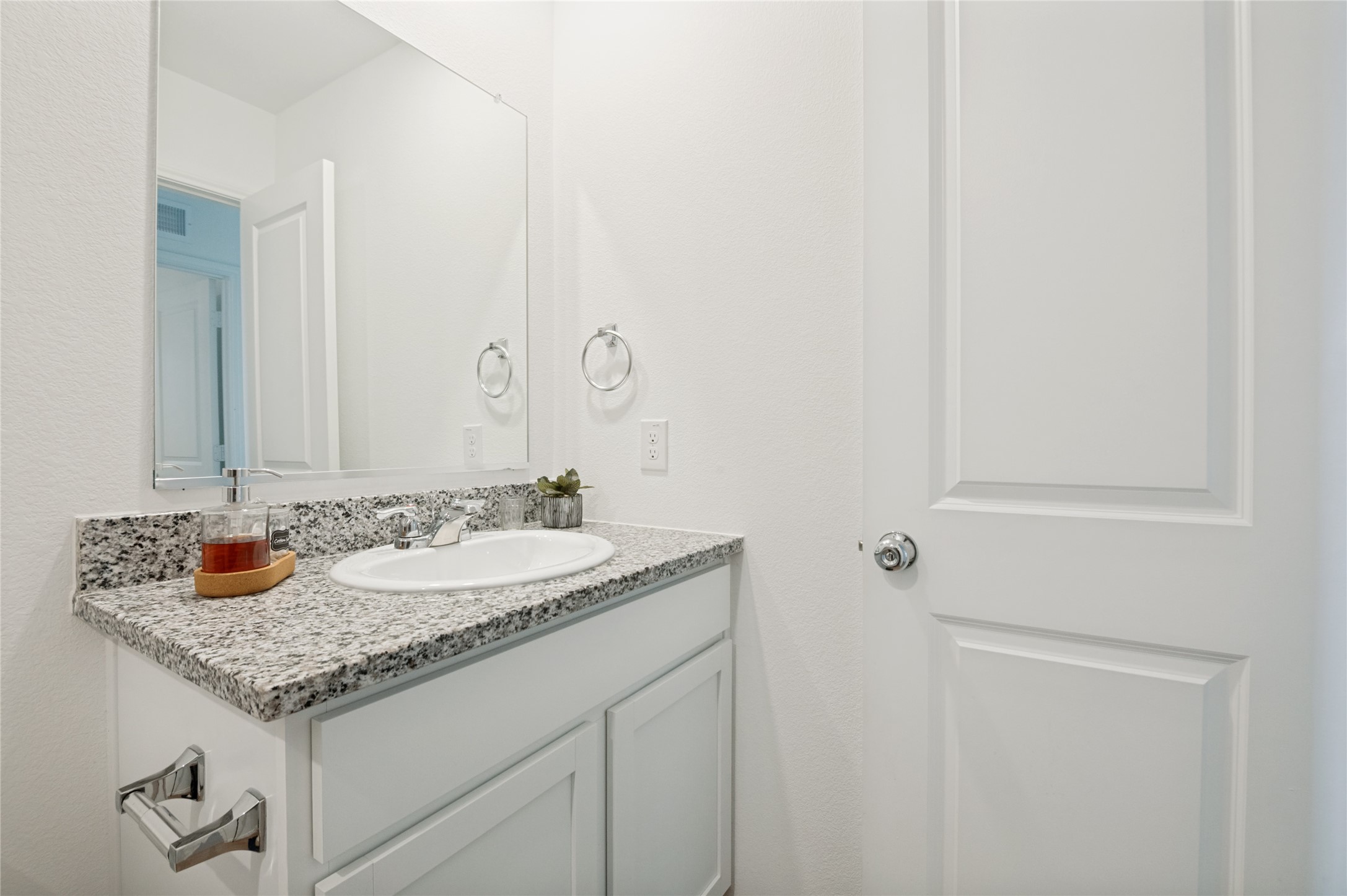 475 Whistlestop Way Ferris TX 75125