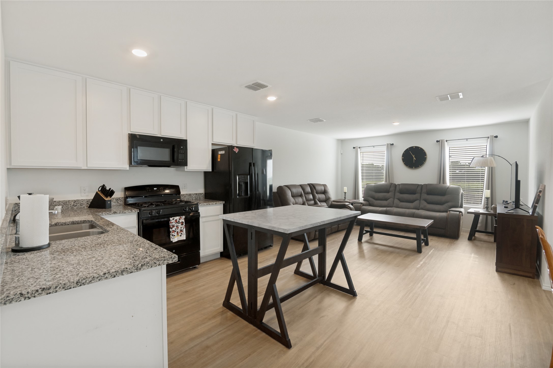 475 Whistlestop Way Ferris TX 75125