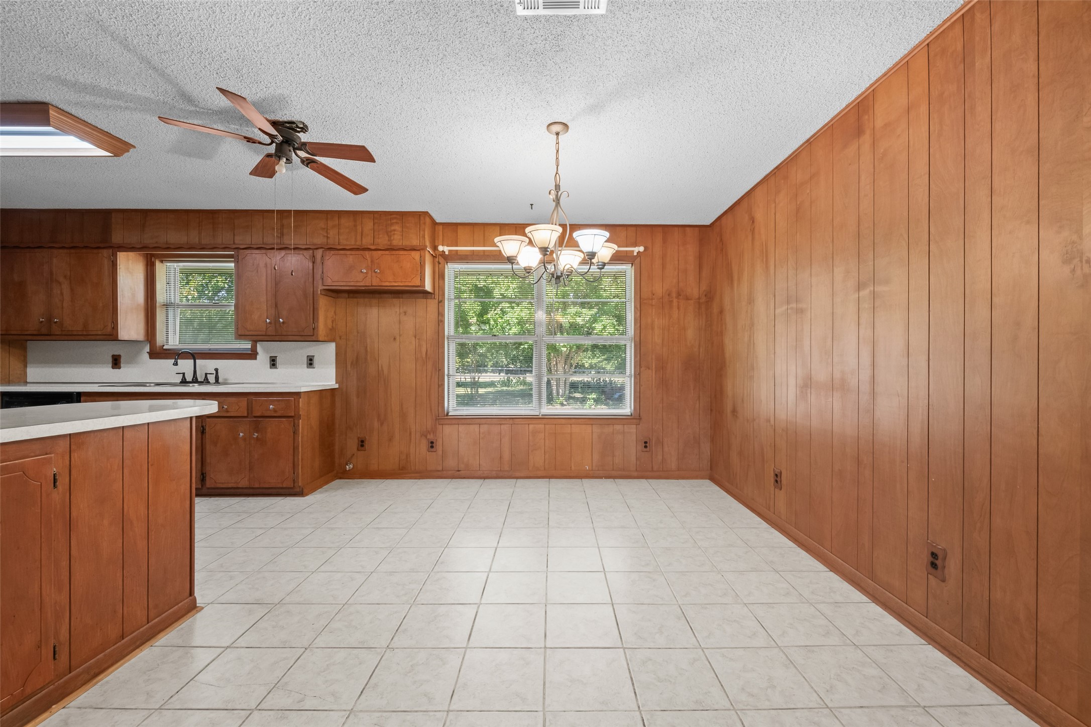 3092 N Trinity Street Decatur TX 76234