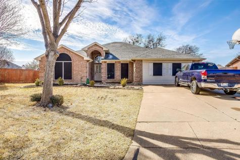 1602 Farmington Drive Mansfield TX 76063