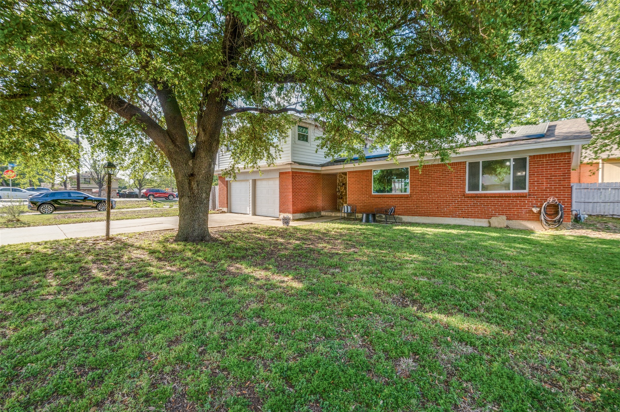 5601 Jane Anne Street Haltom City TX 76117