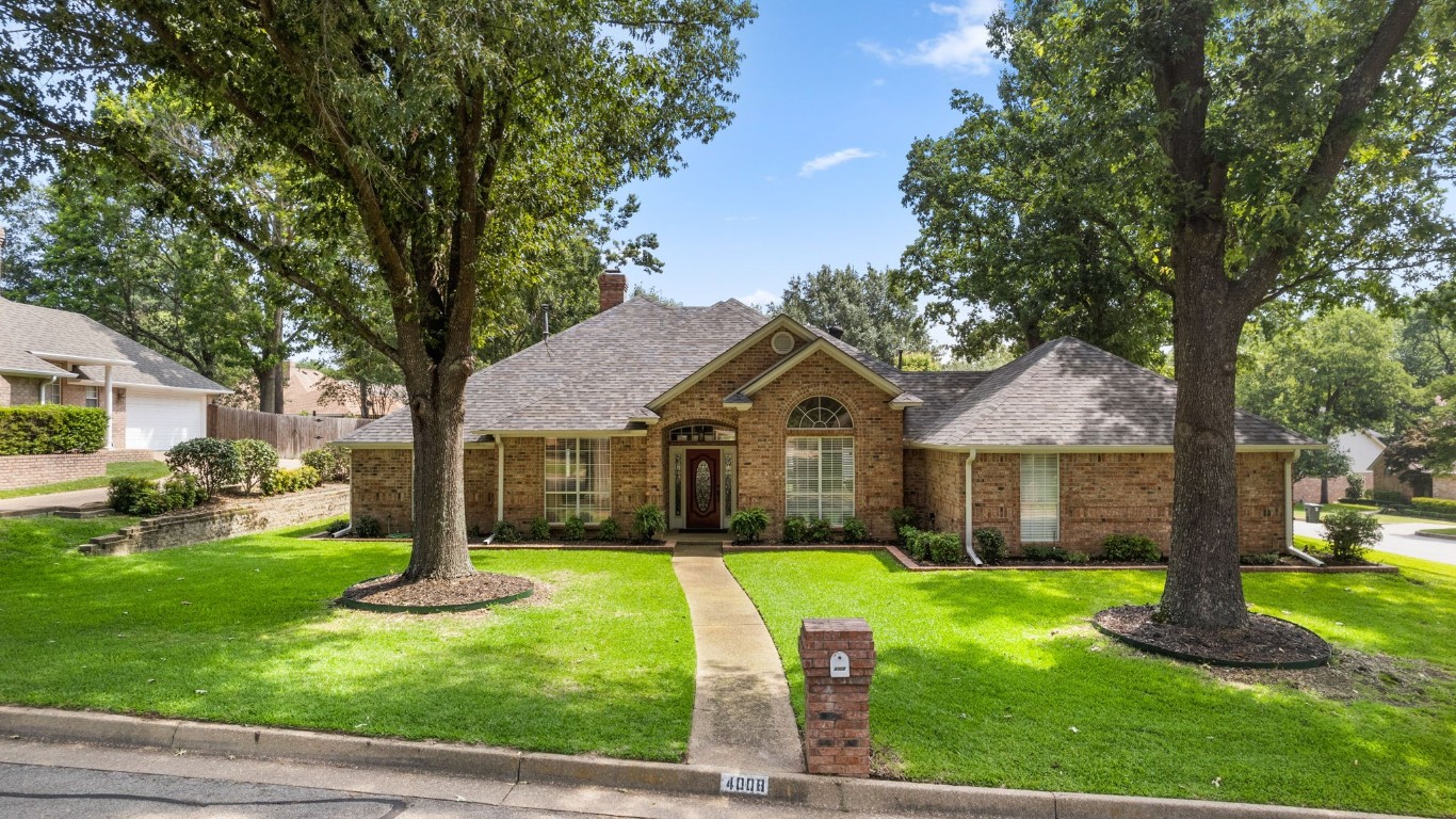 4008 Lazy Creek Drive Tyler TX 75707