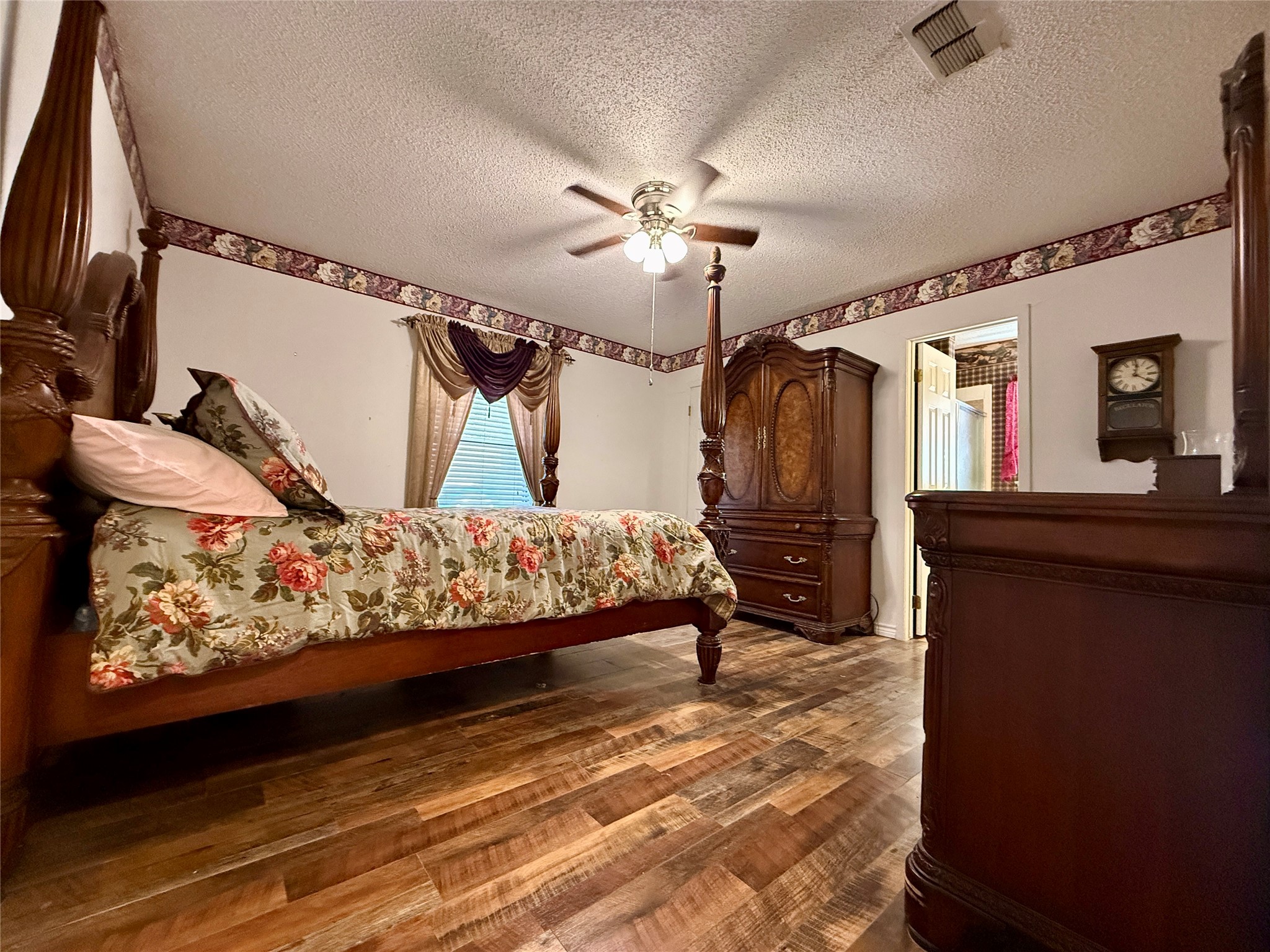 300 Denton Court Collinsville TX 76233