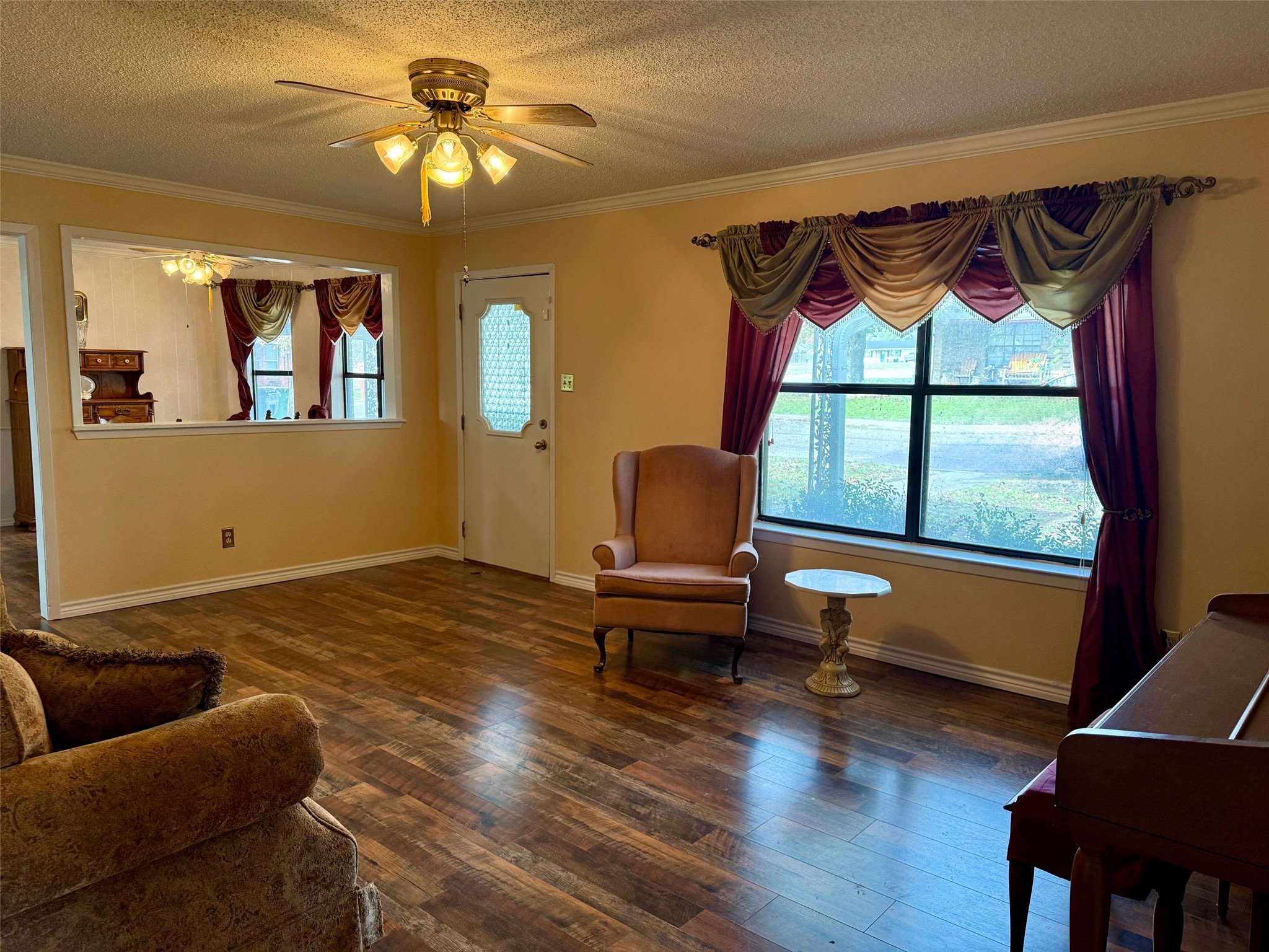300 Denton Court Collinsville TX 76233