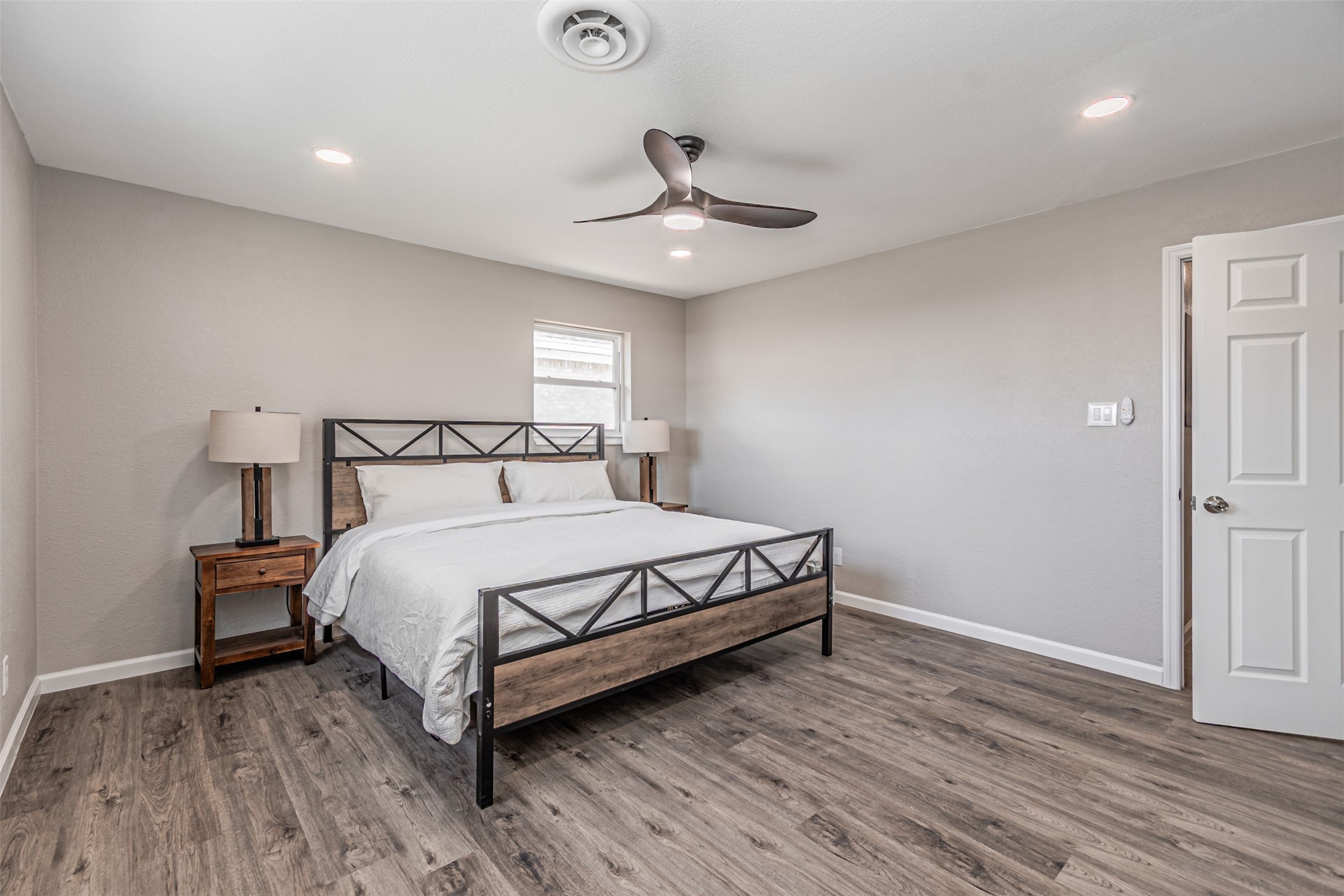 1951 Terbet Lane Fort Worth TX 76112