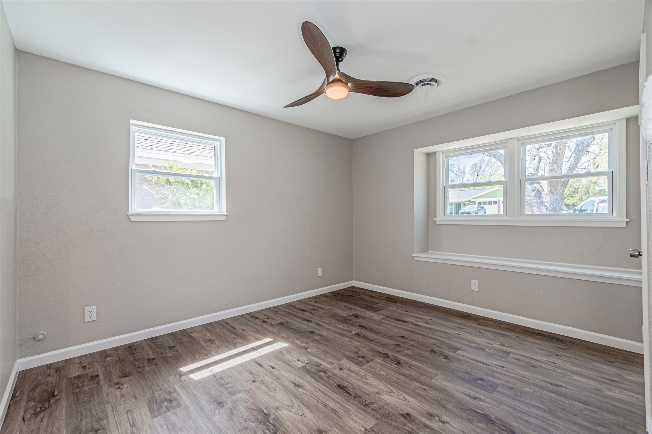 1951 Terbet Lane Fort Worth TX 76112