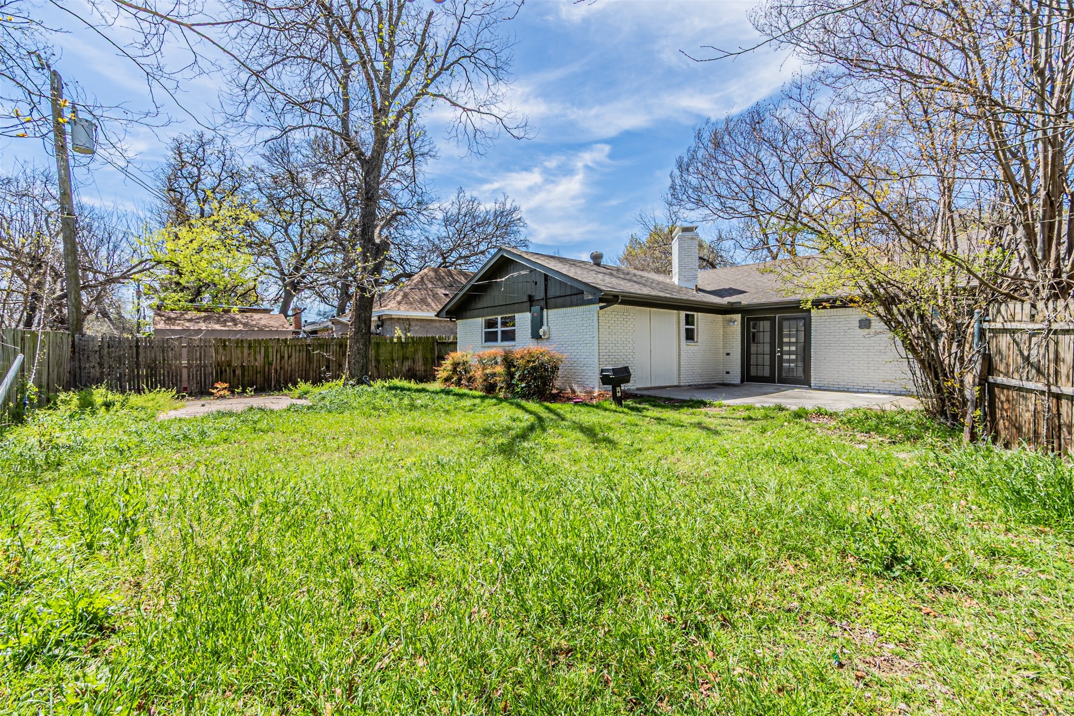 1951 Terbet Lane Fort Worth TX 76112