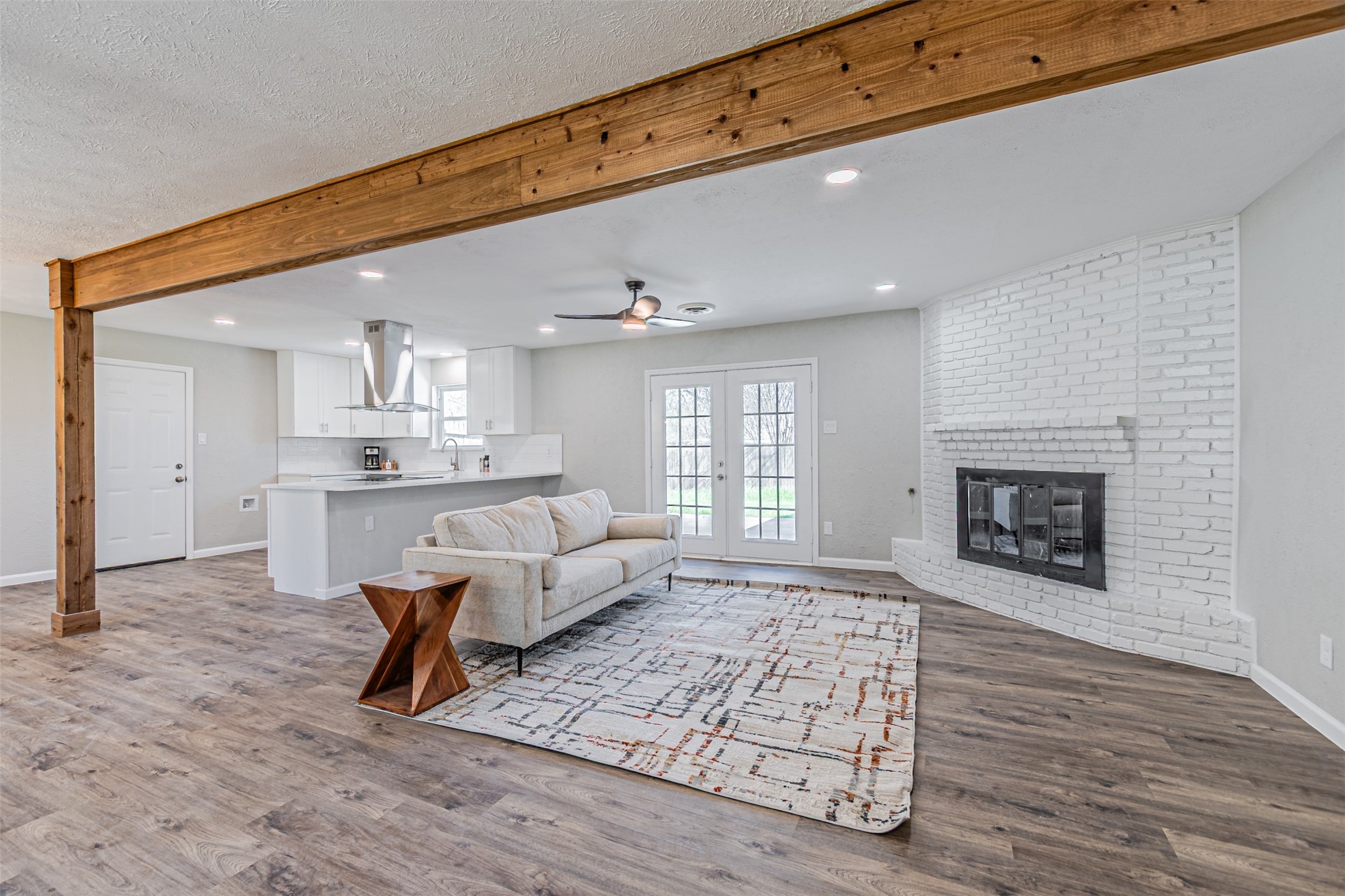 1951 Terbet Lane Fort Worth TX 76112