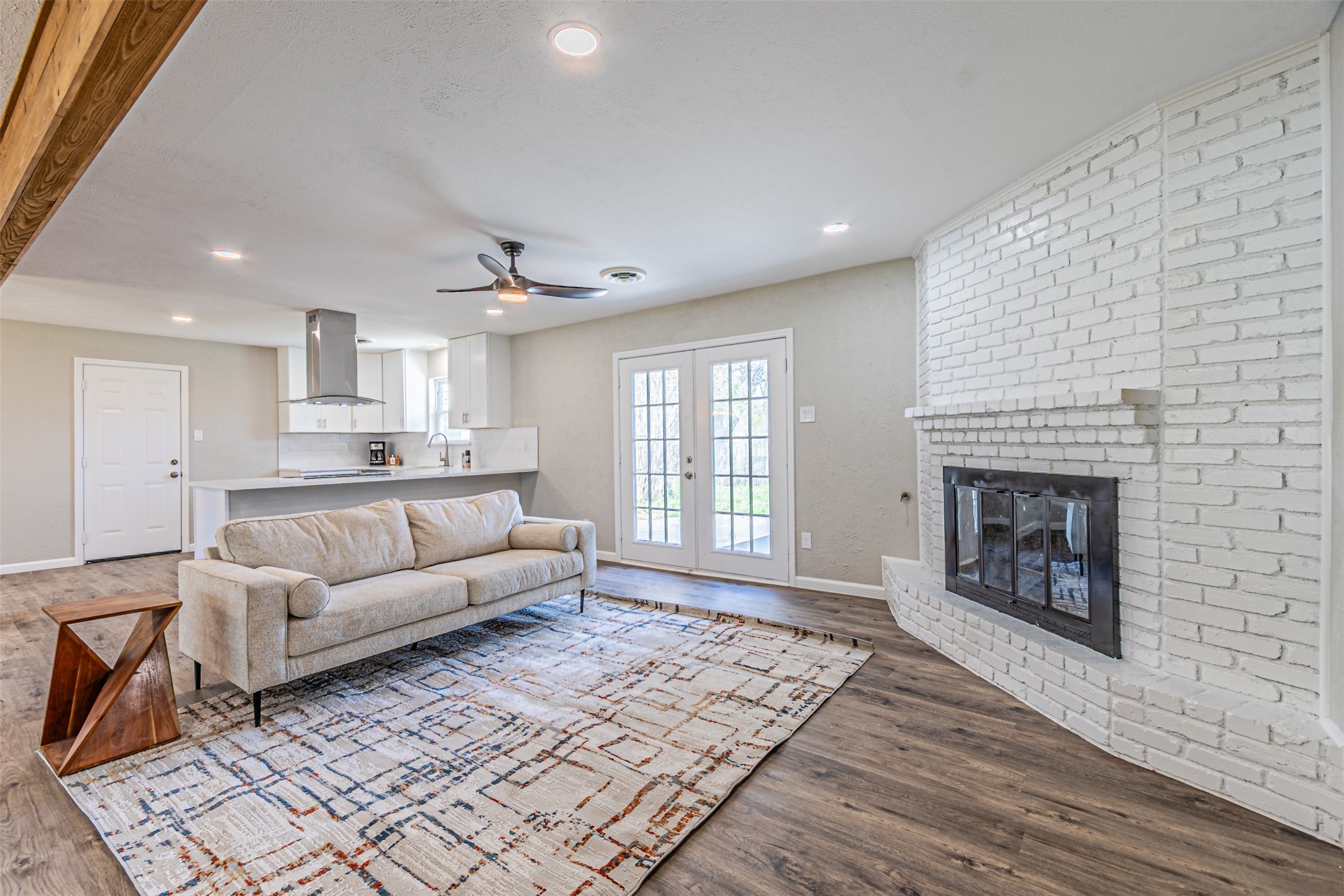 1951 Terbet Lane Fort Worth TX 76112
