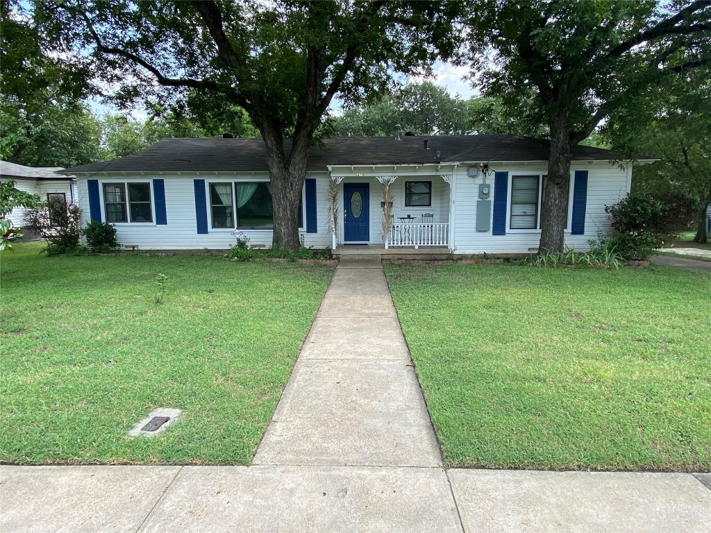 310 N Merrill Avenue Duncanville TX 75116