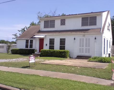 3211 Washington Street Greenville TX 75401