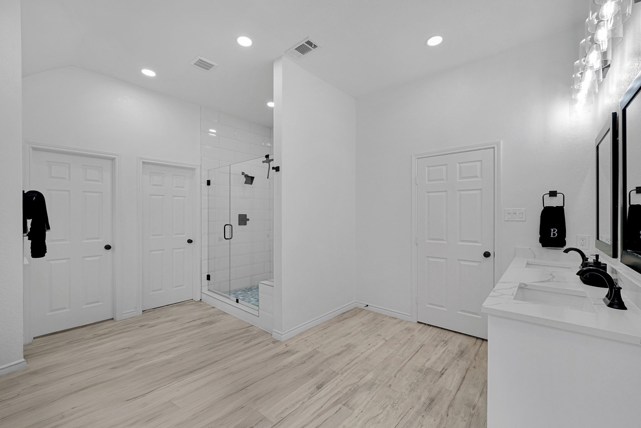 5623 Plumtree Drive Dallas TX 75252