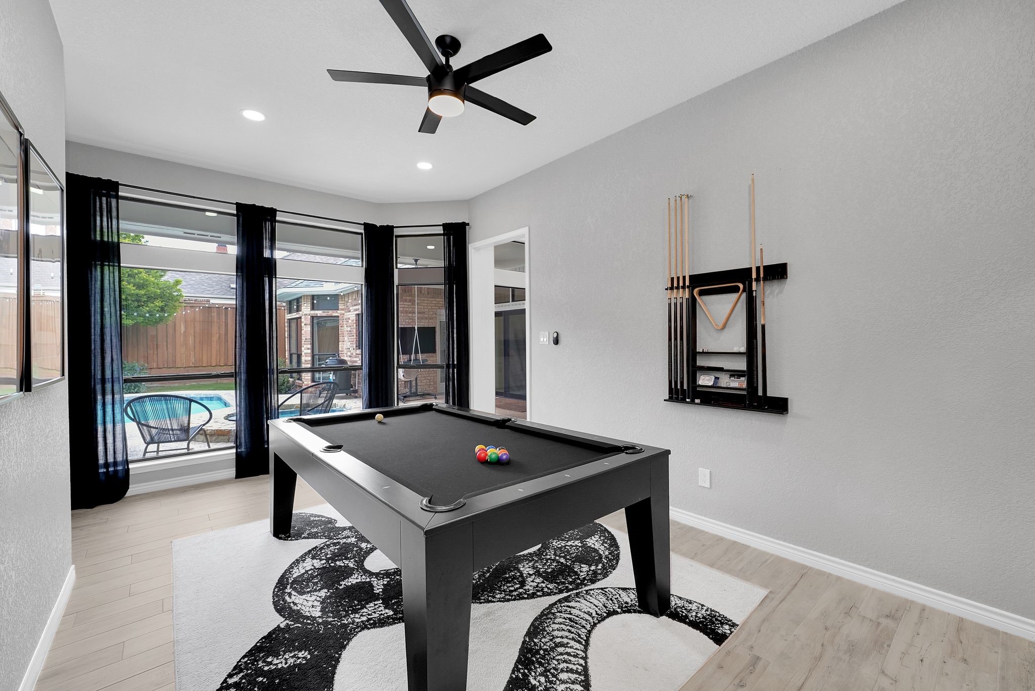 5623 Plumtree Drive Dallas TX 75252