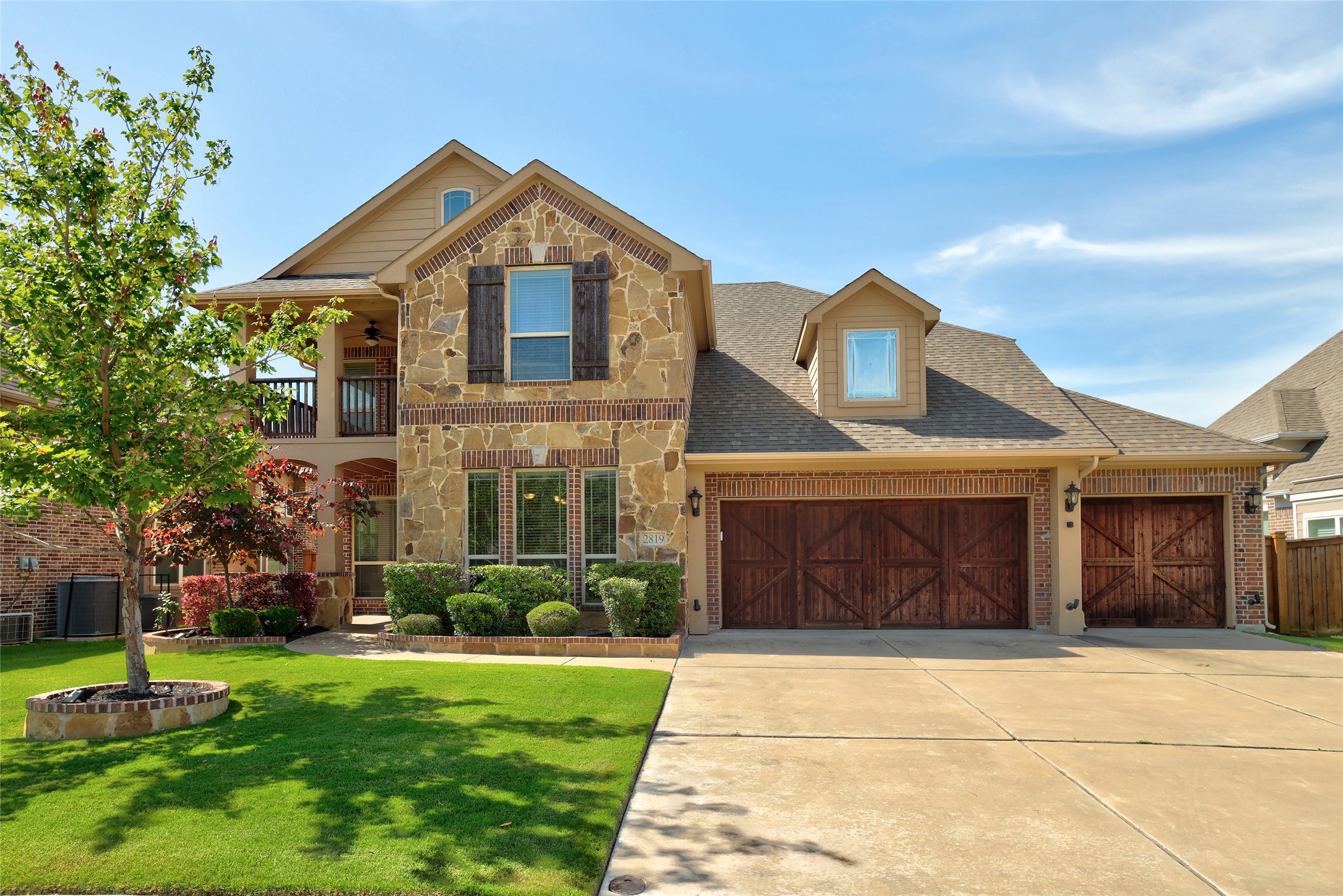 2819 Terrosa Road Grand Prairie TX 75054